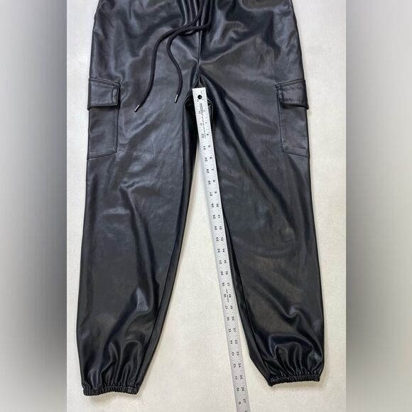 Lovers & Friends Chase Faux Leather Cargo Jogger Pants Women Small Black - Picture 10 of 10